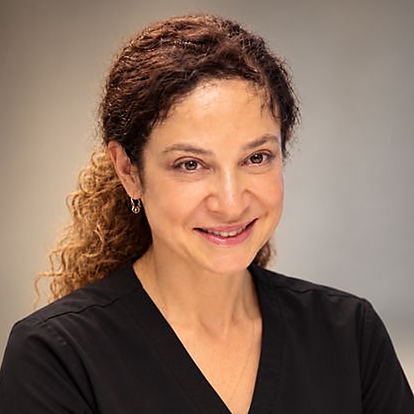 Yana, RDH, RDHAP, dental hygienist at Oakridge Dental