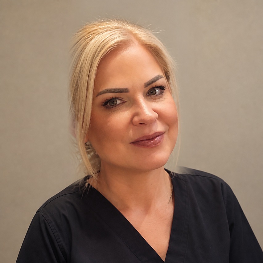 Natalie, RDH, dental hygienist at Oakridge Dental